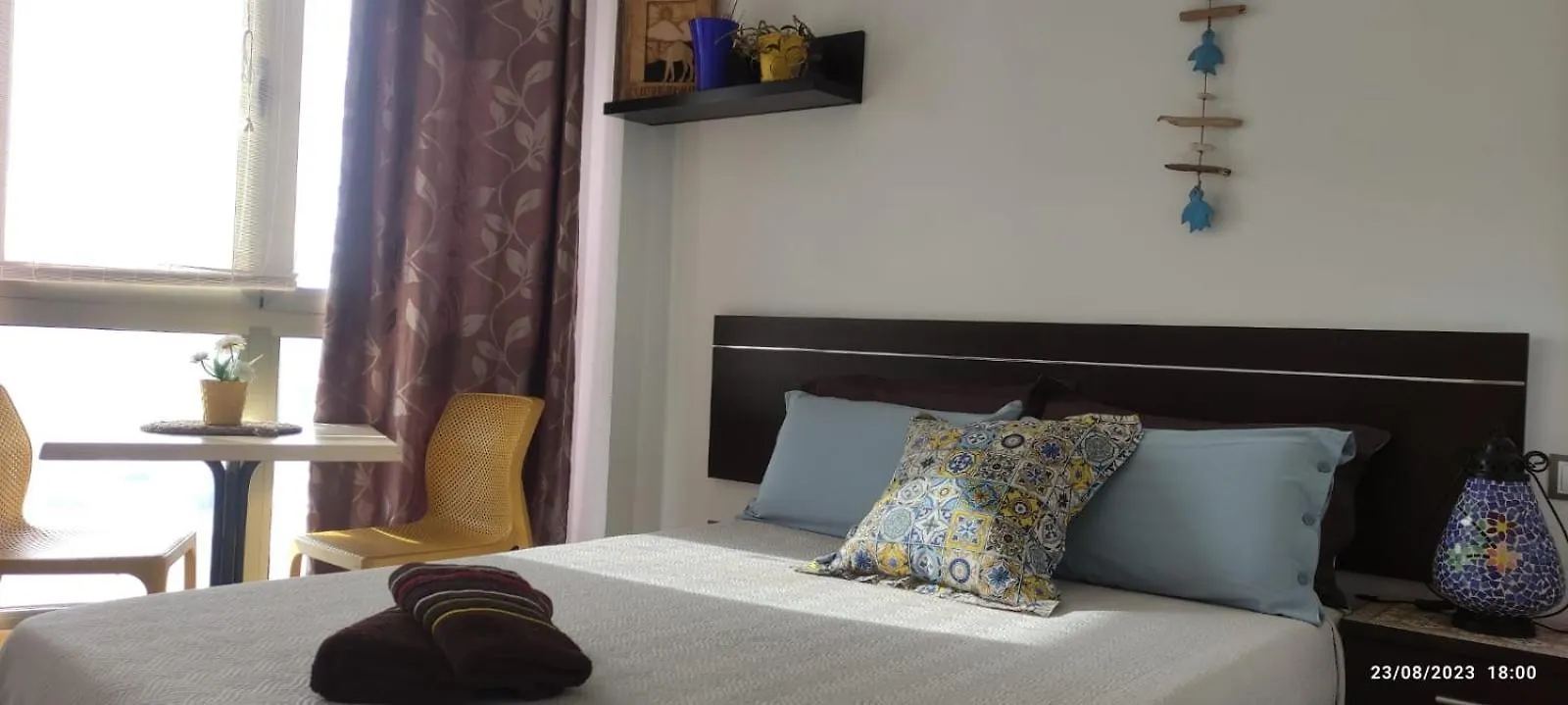 Roomholiday J&A Corralejo Homestay